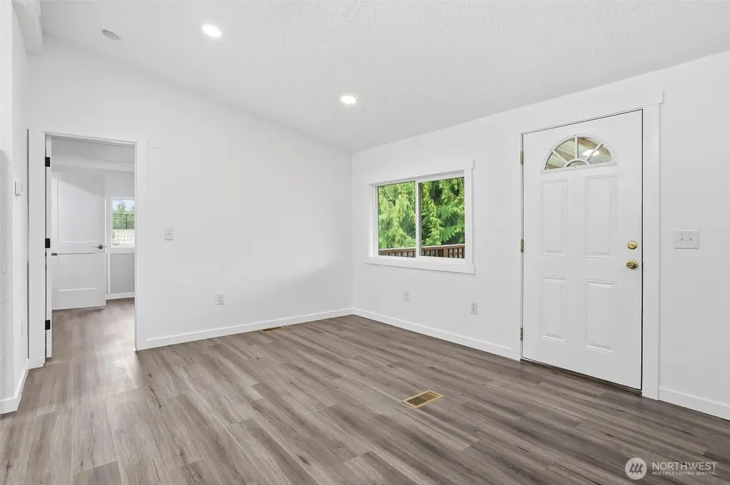 13868 Chain Lake Road Monroe WA 98272