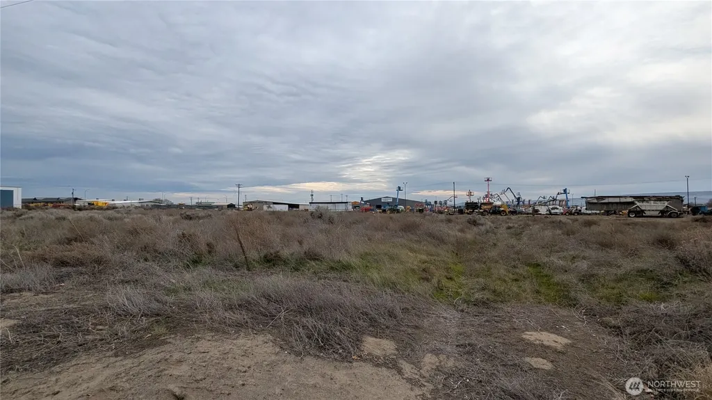 1 E Salt Lake Street Pasco WA 99301