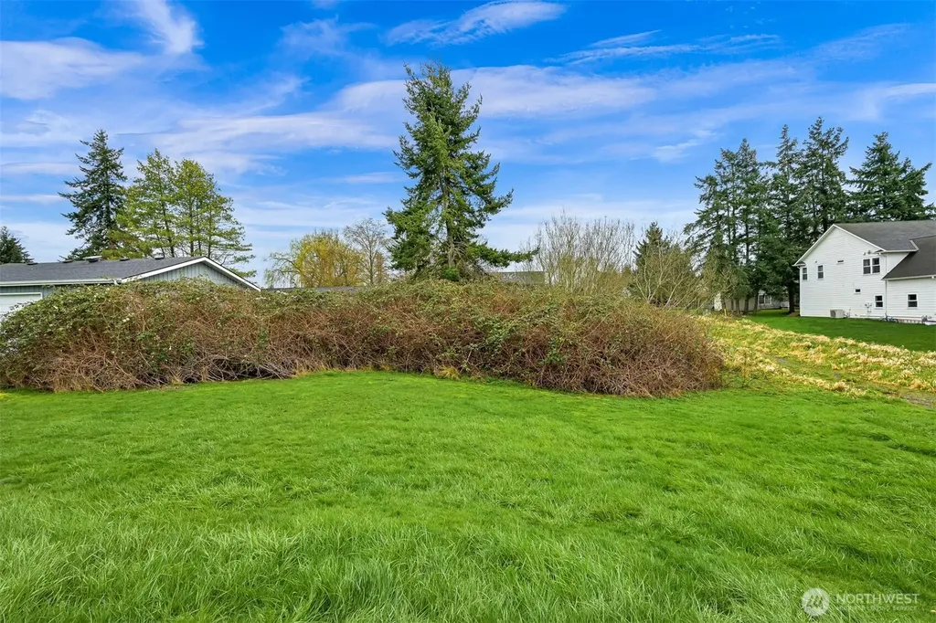 932 Georgia Street Blaine WA 98230