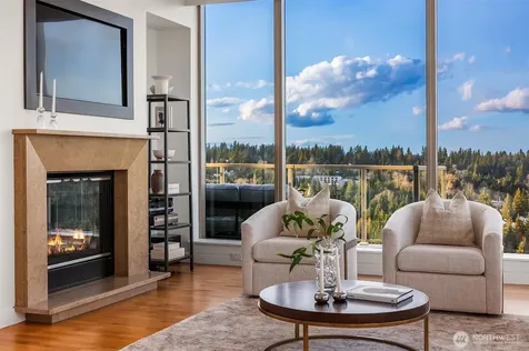 10650 NE 9th Place Bellevue WA 98004