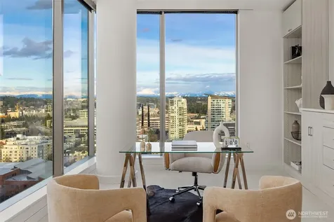 10650 NE 9th Place Bellevue WA 98004