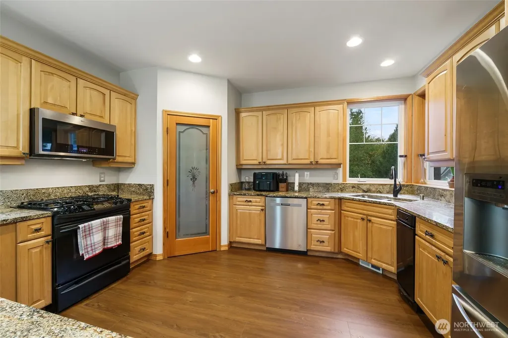 3507 366th Street E Eatonville WA 98328