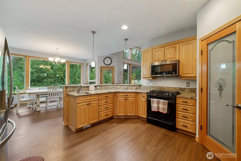 3507 366th Street E Eatonville WA 98328