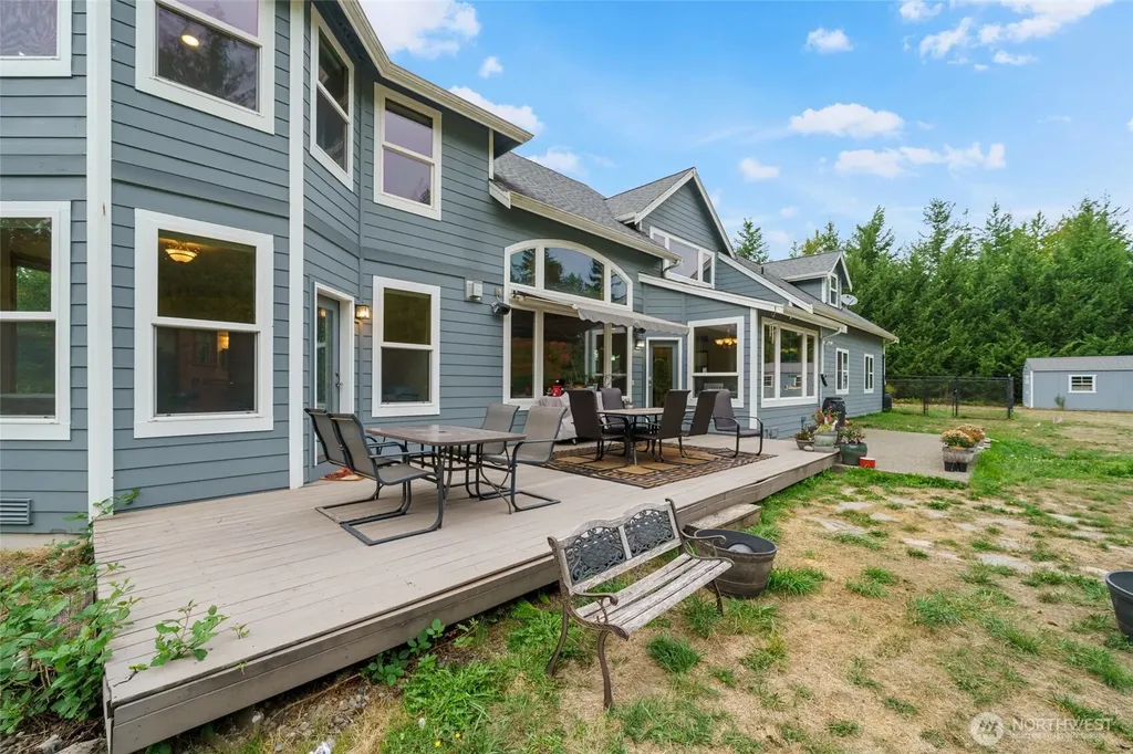 3507 366th Street E Eatonville WA 98328