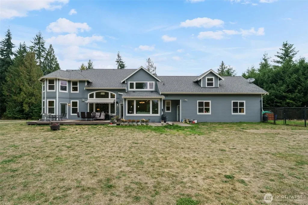 3507 366th Street E Eatonville WA 98328