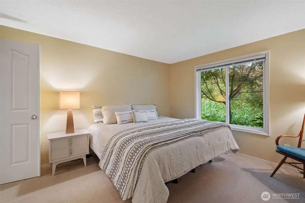 2911 SE 170th Avenue Vancouver WA 98683