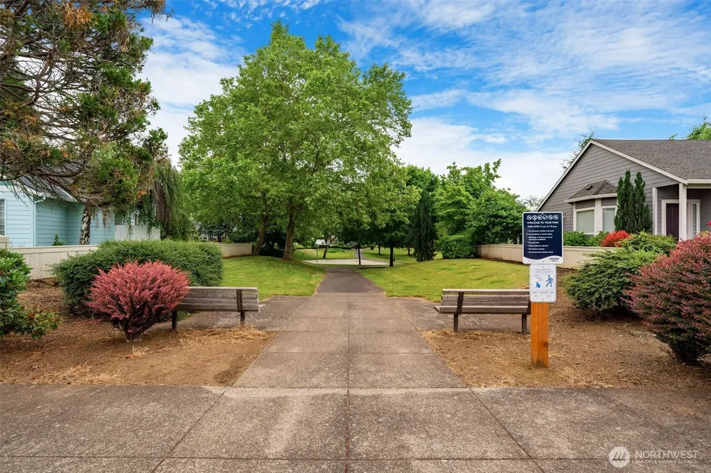 2911 SE 170th Avenue Vancouver WA 98683