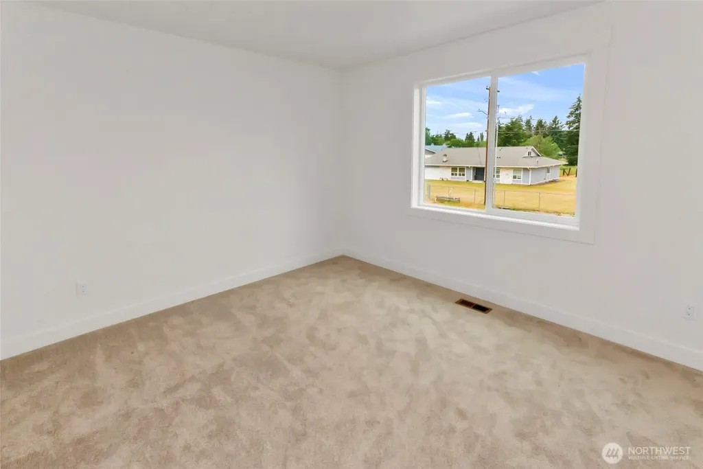16933 32nd Avenue E Tacoma WA 98446