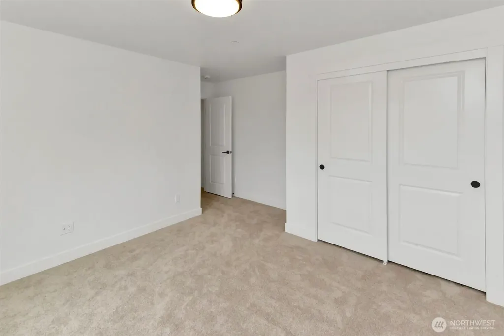 16933 32nd Avenue E Tacoma WA 98446