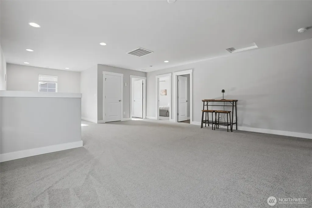 4246 Andasio Loop SE Port Orchard WA 98366
