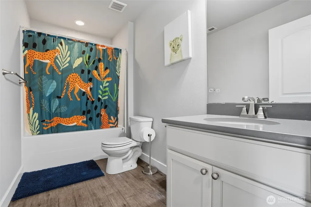 4246 Andasio Loop SE Port Orchard WA 98366