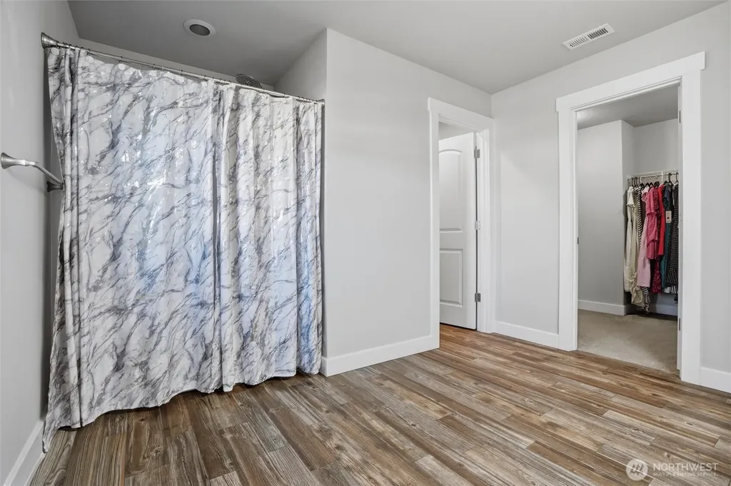 4246 Andasio Loop SE Port Orchard WA 98366