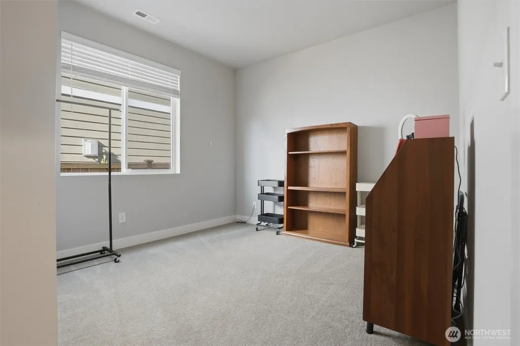 4246 Andasio Loop SE Port Orchard WA 98366