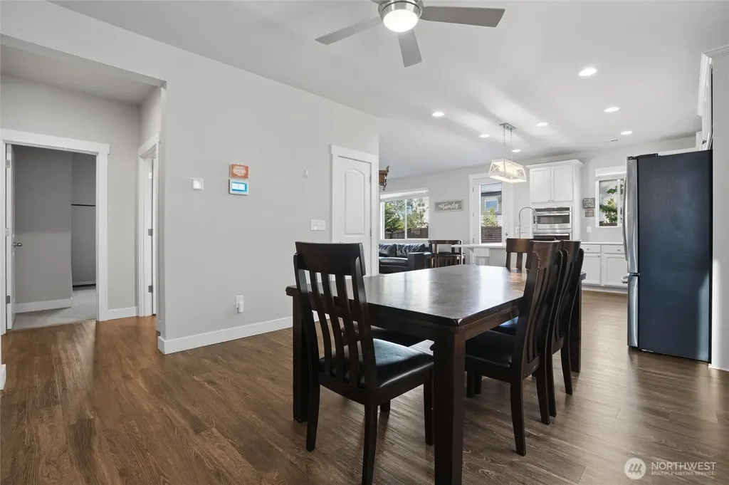 4246 Andasio Loop SE Port Orchard WA 98366