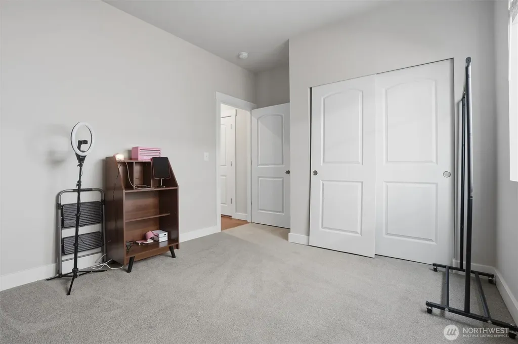 4246 Andasio Loop SE Port Orchard WA 98366