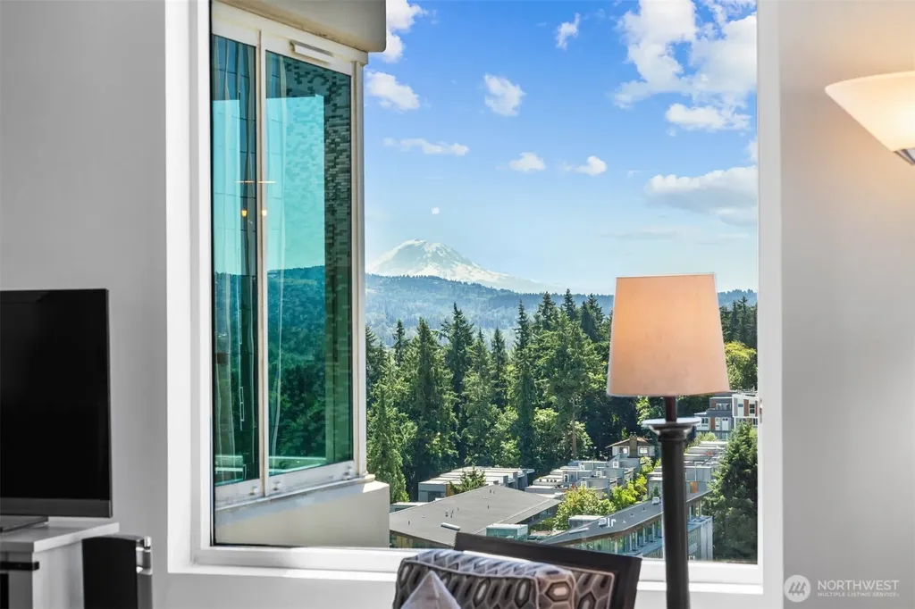 177 107th Avenue NE Bellevue WA 98004