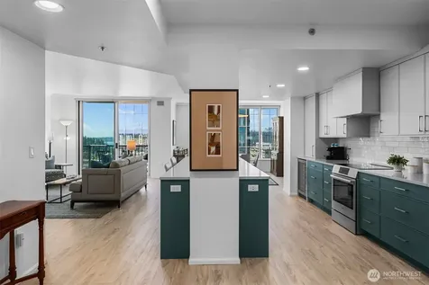 177 107th Avenue NE Bellevue WA 98004
