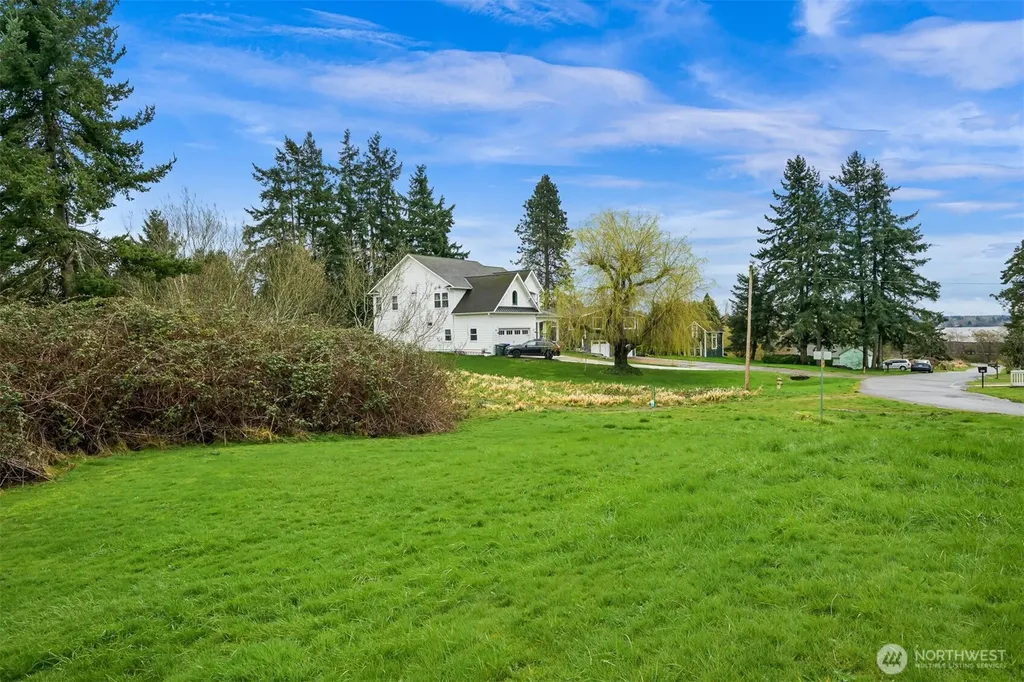 944 Georgia Street Blaine WA 98230