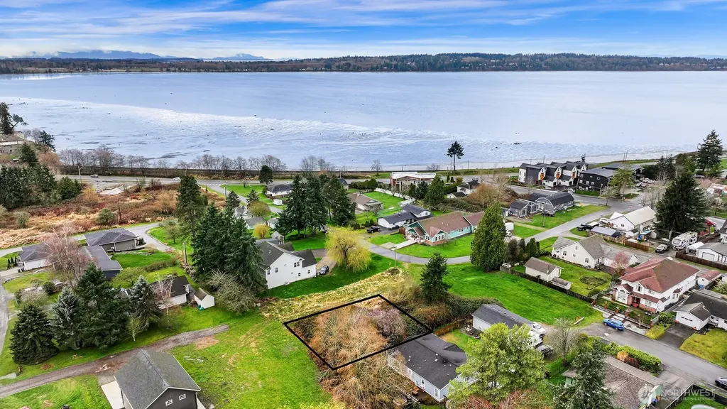 944 Georgia Street Blaine WA 98230