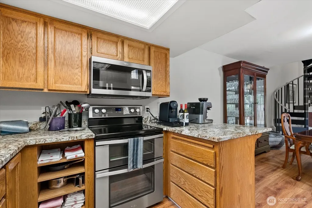 25412 213th Place SE Maple Valley WA 98038