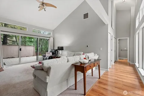 25412 213th Place SE Maple Valley WA 98038