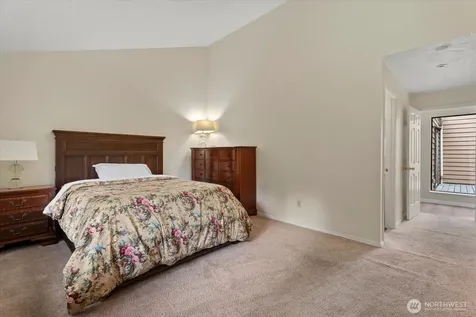 25412 213th Place SE Maple Valley WA 98038