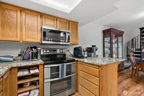 25412 213th Place SE Maple Valley WA 98038