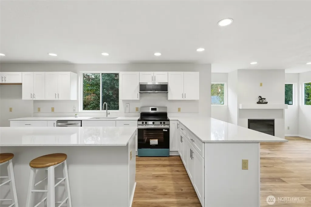 4404 Terrace Drive Everett WA 98203