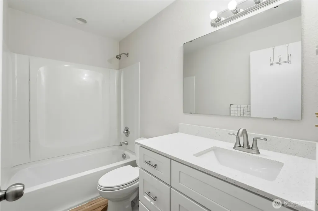4404 Terrace Drive Everett WA 98203