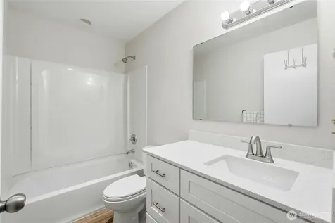 4404 Terrace Drive Everett WA 98203