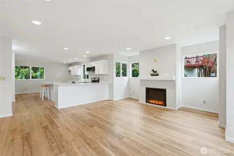 4404 Terrace Drive Everett WA 98203