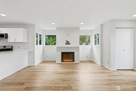 4404 Terrace Drive Everett WA 98203