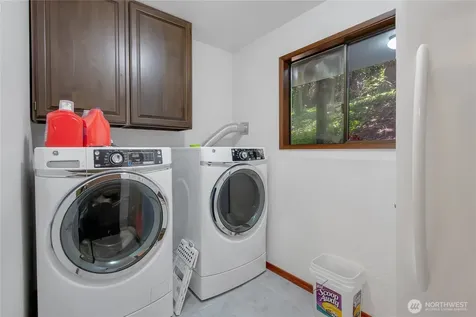 2925 87th Ave Ct E Edgewood WA 98371