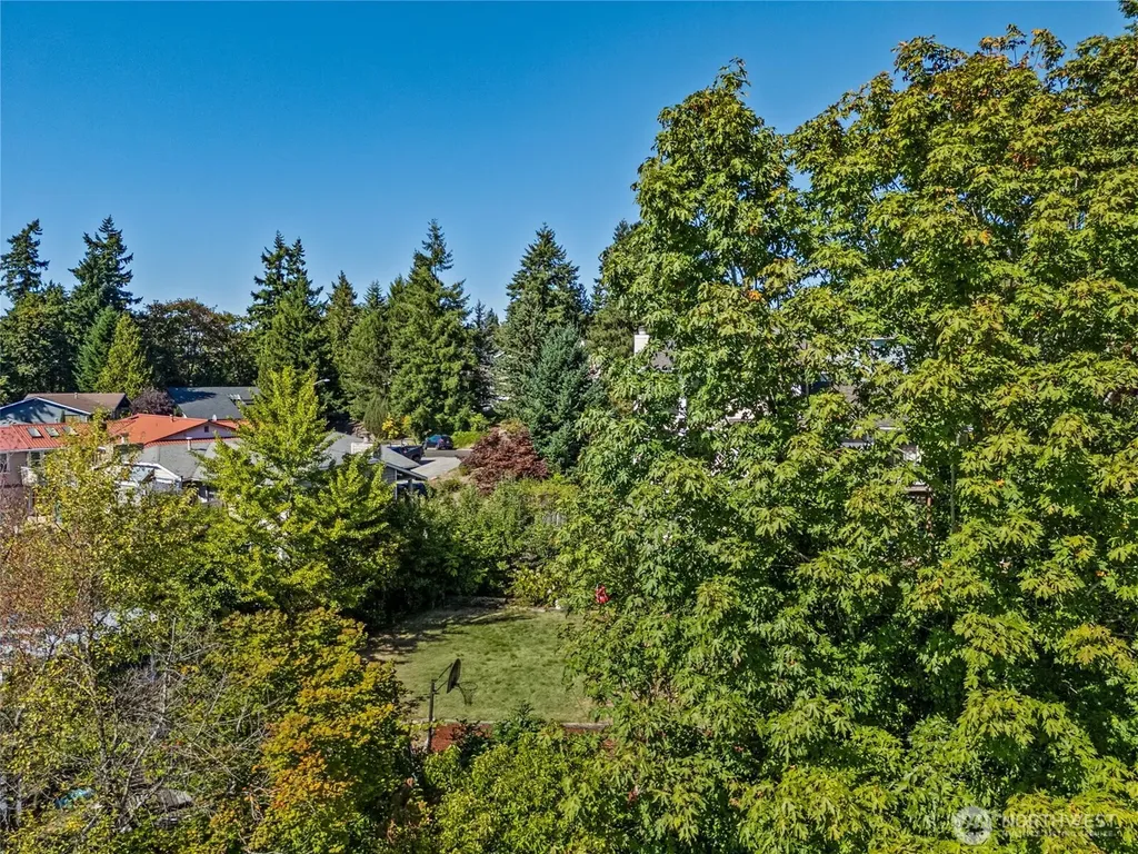 3106 Talbot Road S Renton WA 98055