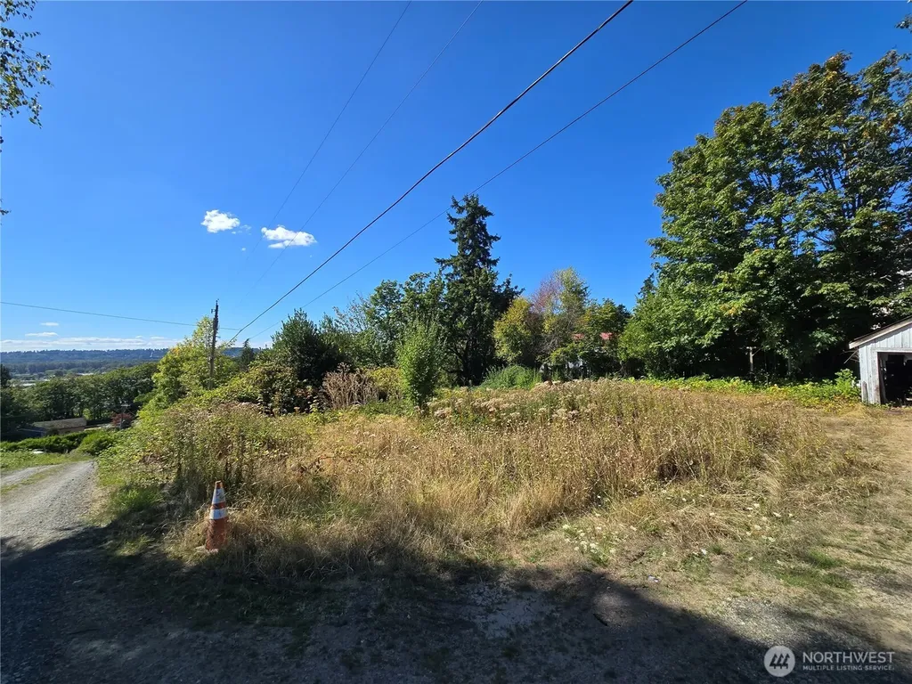 3106 Talbot Road S Renton WA 98055