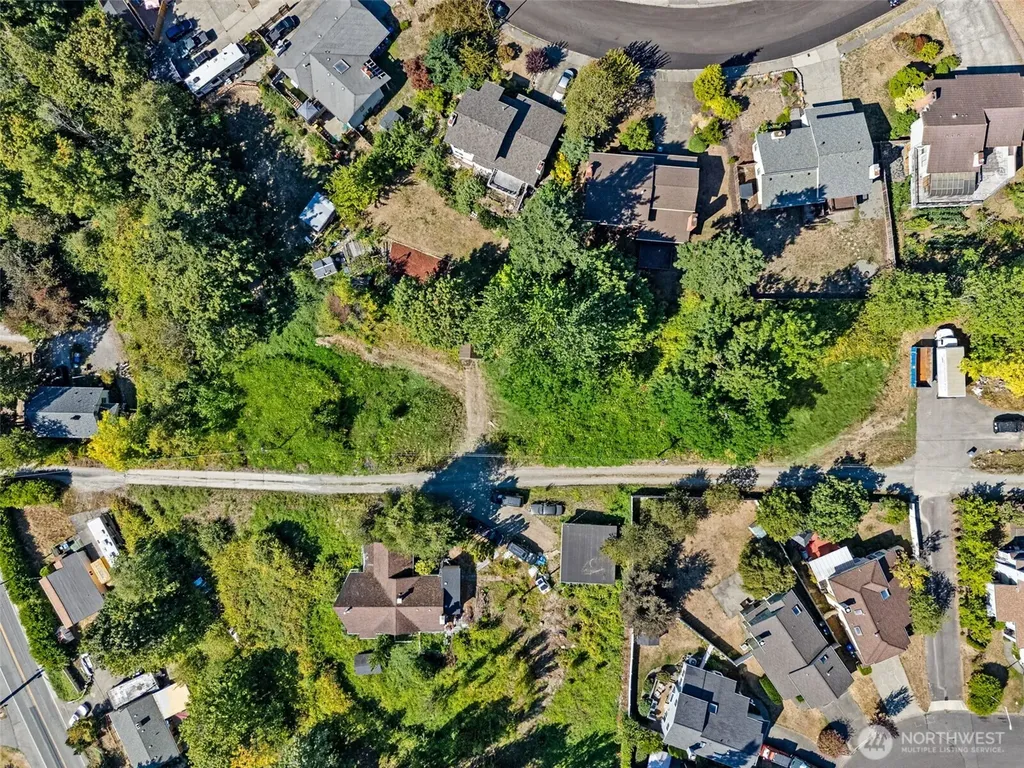 3106 Talbot Road S Renton WA 98055