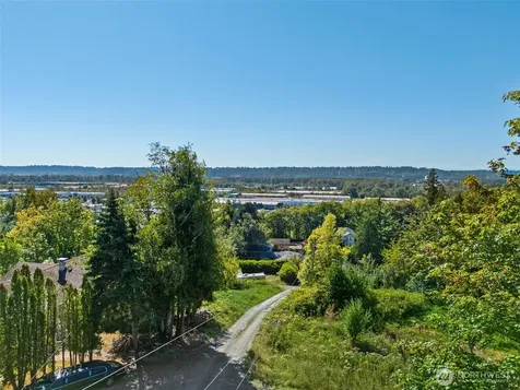 3106 Talbot Road S Renton WA 98055