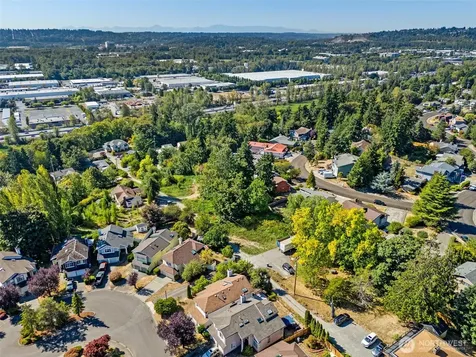 3106 Talbot Road S Renton WA 98055
