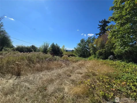 3106 Talbot Road S Renton WA 98055