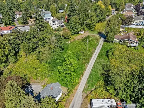 3106 Talbot Road S Renton WA 98055