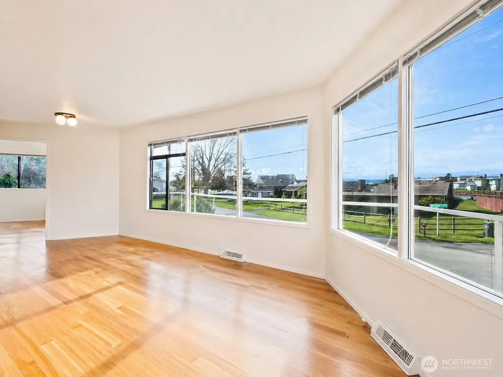 3545 Shell Street Greenbank WA 98253