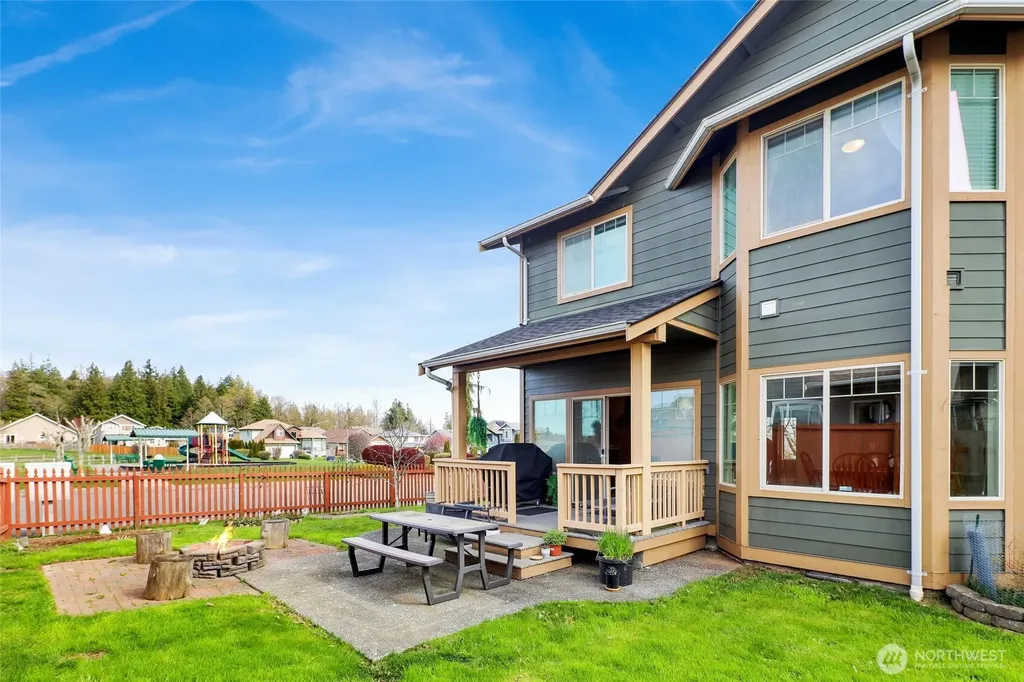 2622 Glenmore Street Ferndale WA 98248