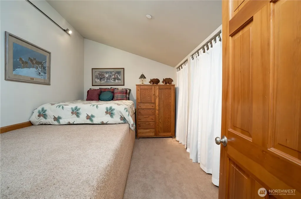 32408 146th Avenue E Graham WA 98338