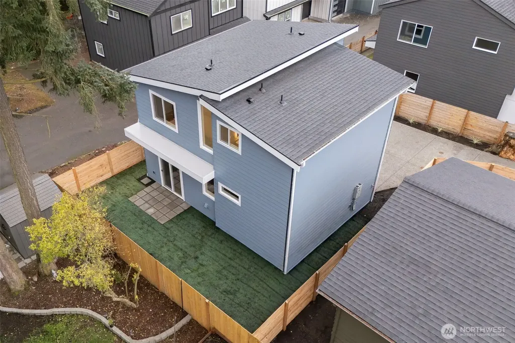 513 NE 123rd Street Seattle WA 98125