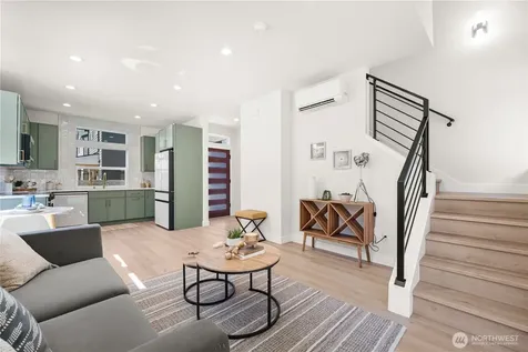 513 NE 123rd Street Seattle WA 98125