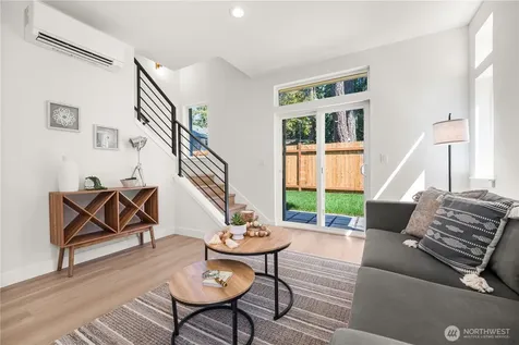 513 NE 123rd Street Seattle WA 98125