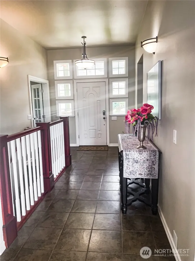 55776 Bay Area Drive Electric City WA 99123