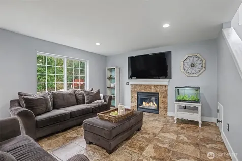 21504 107th Avenue E Graham WA 98338