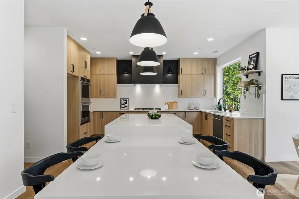 28020 243rd Avenue SE Maple Valley WA 98038
