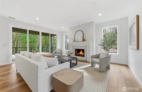 28020 243rd Avenue SE Maple Valley WA 98038